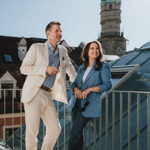Blick auf Innsbruck von der Terrasse der H5 Studios by Hotel Grauer Bär Innsbruck.